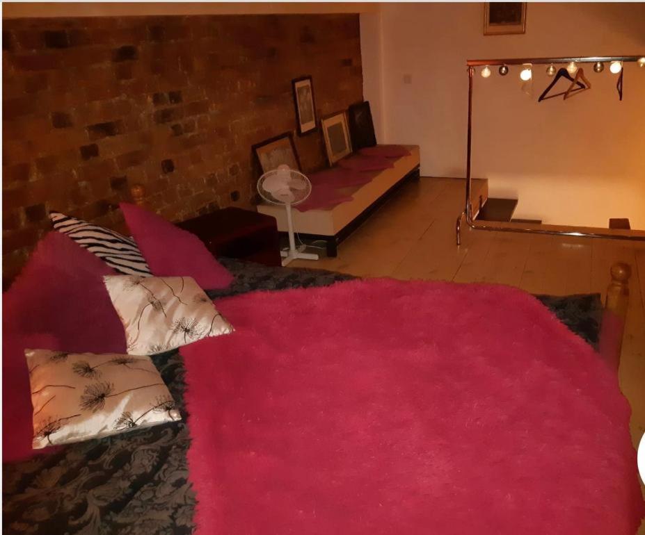 2 Story Free Parking Included Ryga